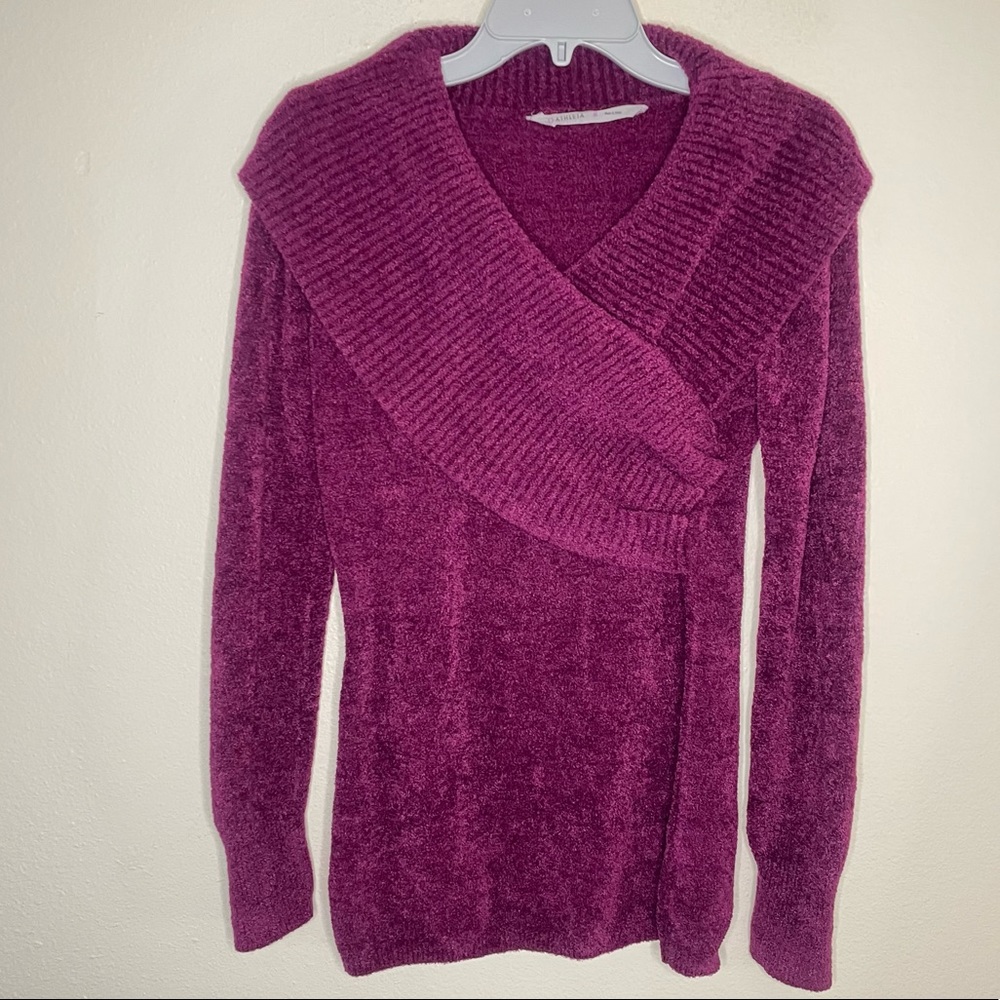 ATHLETA Fuzzy Yoga Sochi Sweater Fuchsia